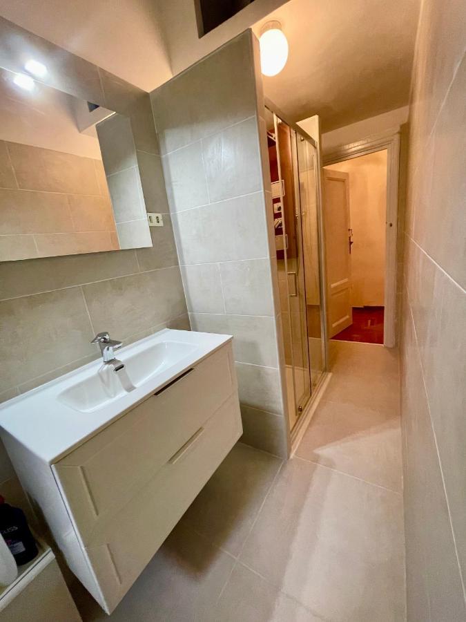 Parisa House Apartment Рим Екстериор снимка