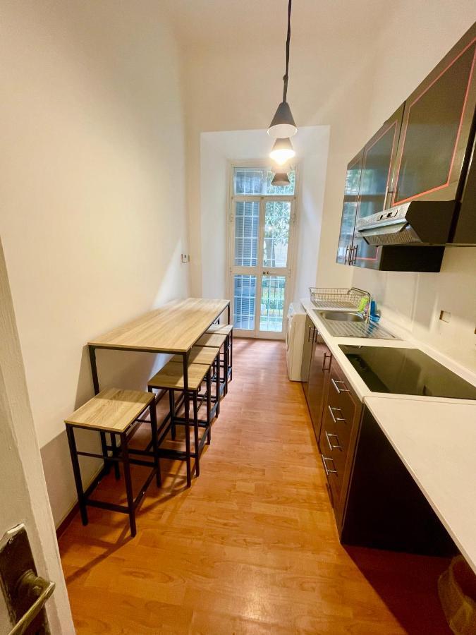 Parisa House Apartment Рим Екстериор снимка