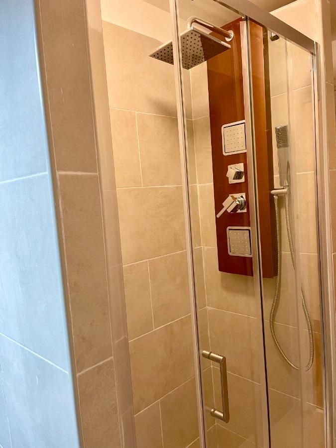 Parisa House Apartment Рим Екстериор снимка