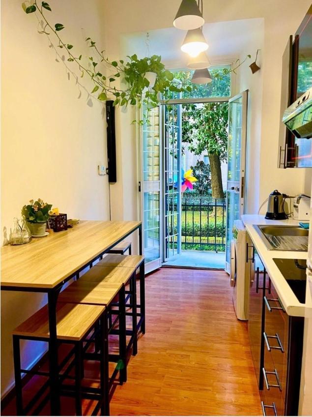 Parisa House Apartment Рим Екстериор снимка